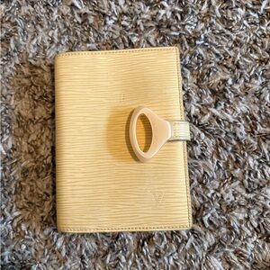LV Epi Leather Z Small Ring Agenda Cover